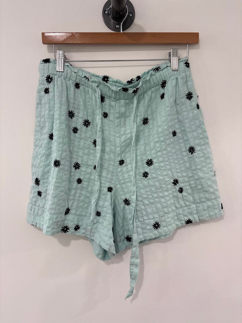 Tanya Taylor Blue Floral Embroidered Shorts Size M